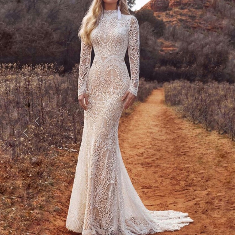 NEW Lace Wedding Dress High Neck Trumpet Style